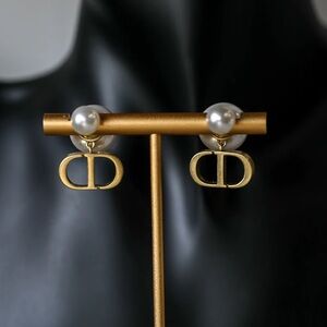 NEW Ahava Jewels Euphoria Pearl Earrings
